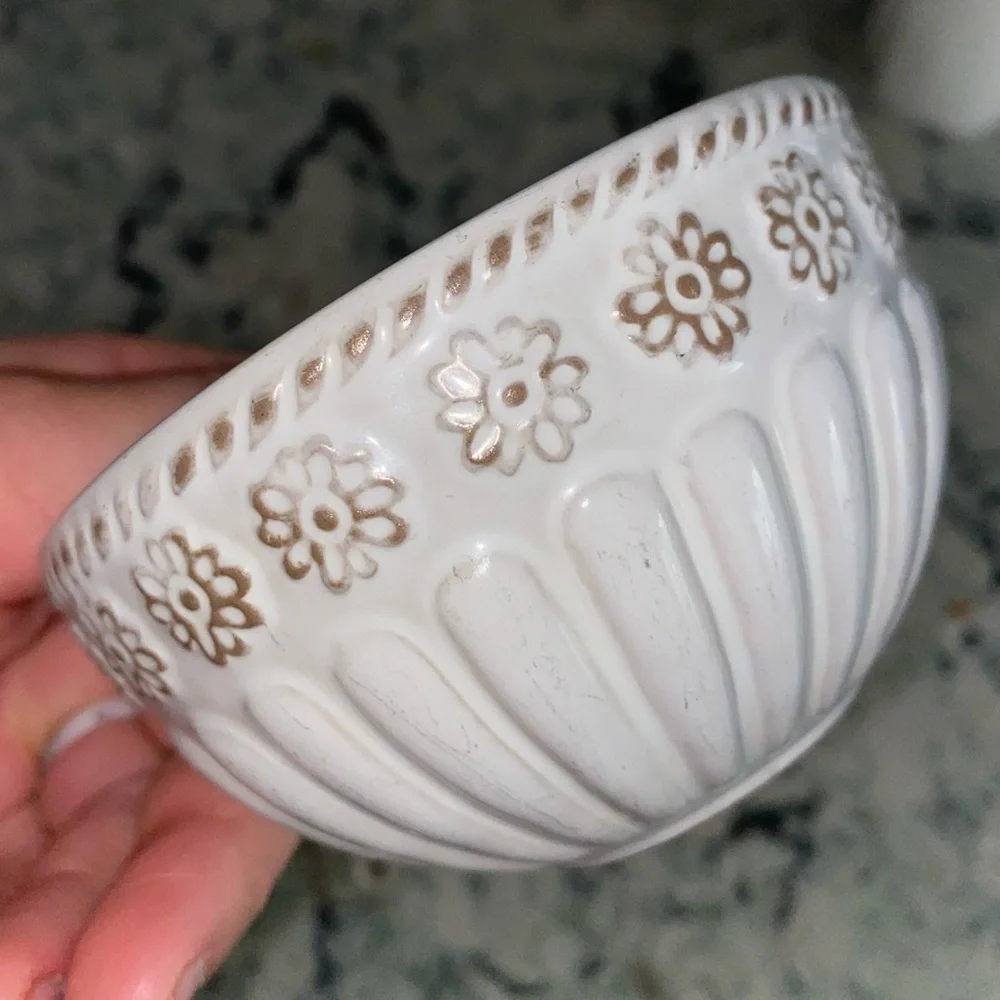 Pottery Barn mini Bowl